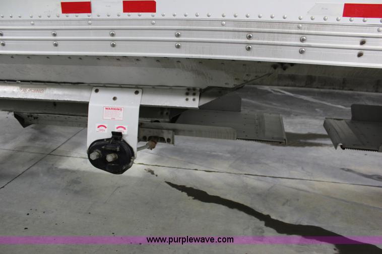 image for item G5359 1992 Timpte double hopper grain trailer