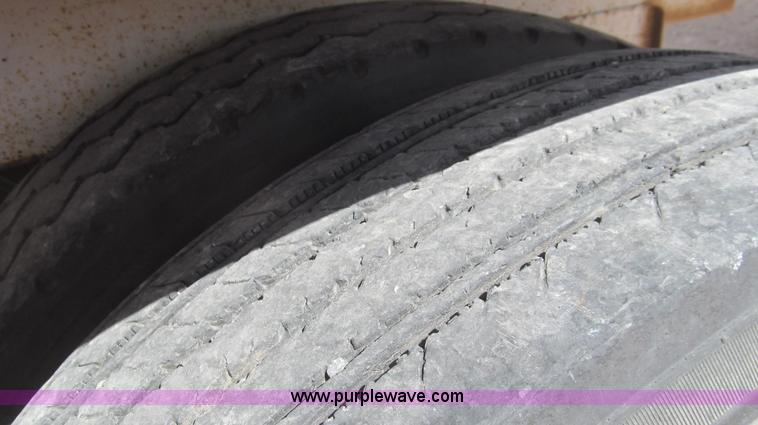 image for item G5719 1992 Timpte 45' live bottom trailer