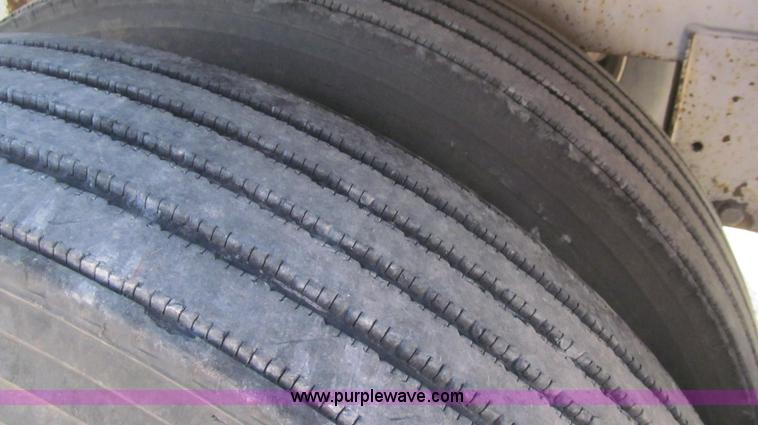 image for item G5719 1992 Timpte 45' live bottom trailer