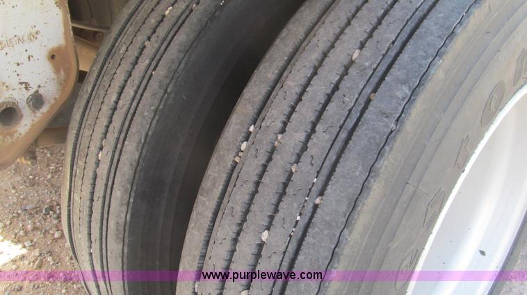 image for item G5719 1992 Timpte 45' live bottom trailer