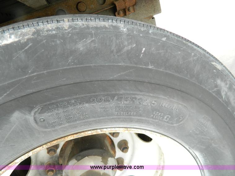 image for item G7825 2000 Wabash 53' dry van trailer