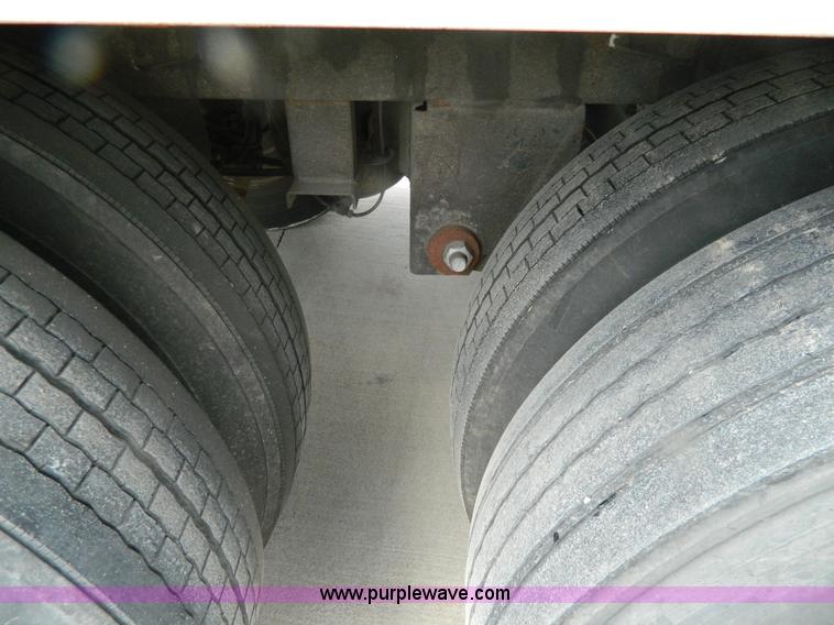 image for item G7825 2000 Wabash 53' dry van trailer