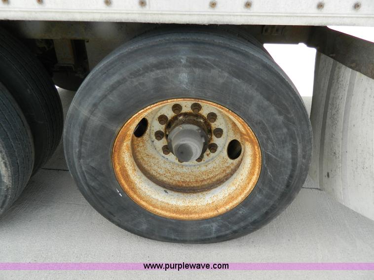 image for item G7826 2000 Wabash 53' dry van trailer