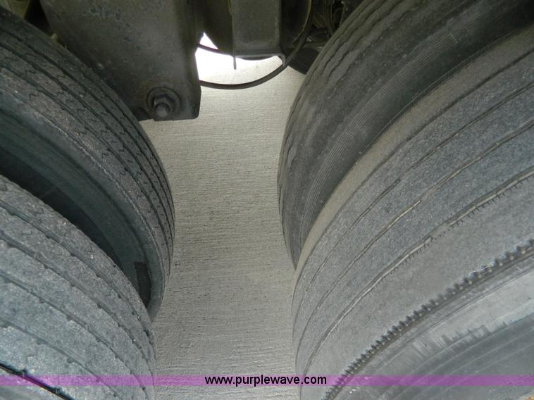 image for item G7827 2000 Wabash 53' dry van trailer