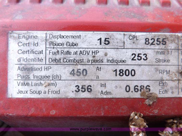 image for item H7183 2003 Volvo VNL semi truck