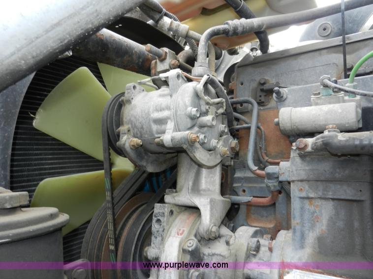 image for item X9595 1995 Ford AeroMax L900 day cab semi truck