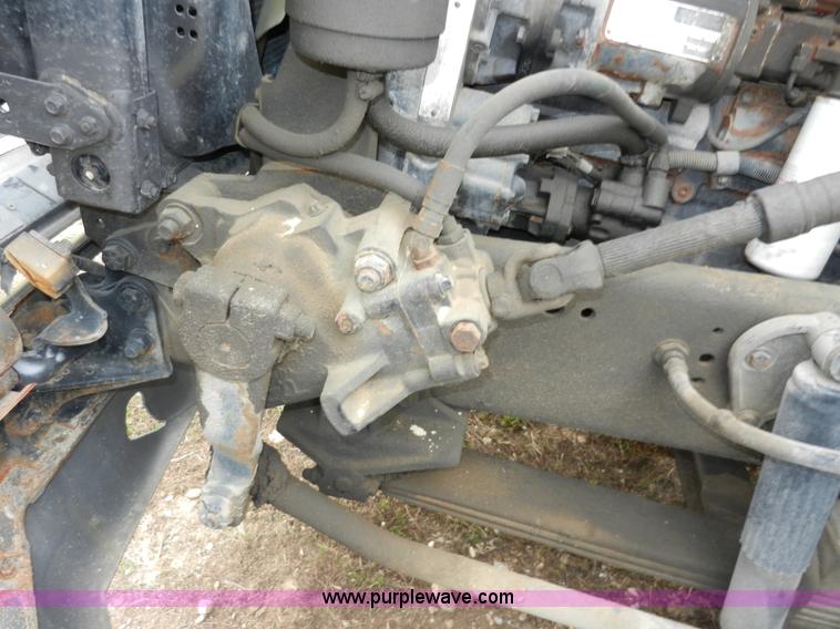 image for item X9595 1995 Ford AeroMax L900 day cab semi truck