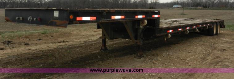 image for item X9596 1998 Neville single drop deck trailer