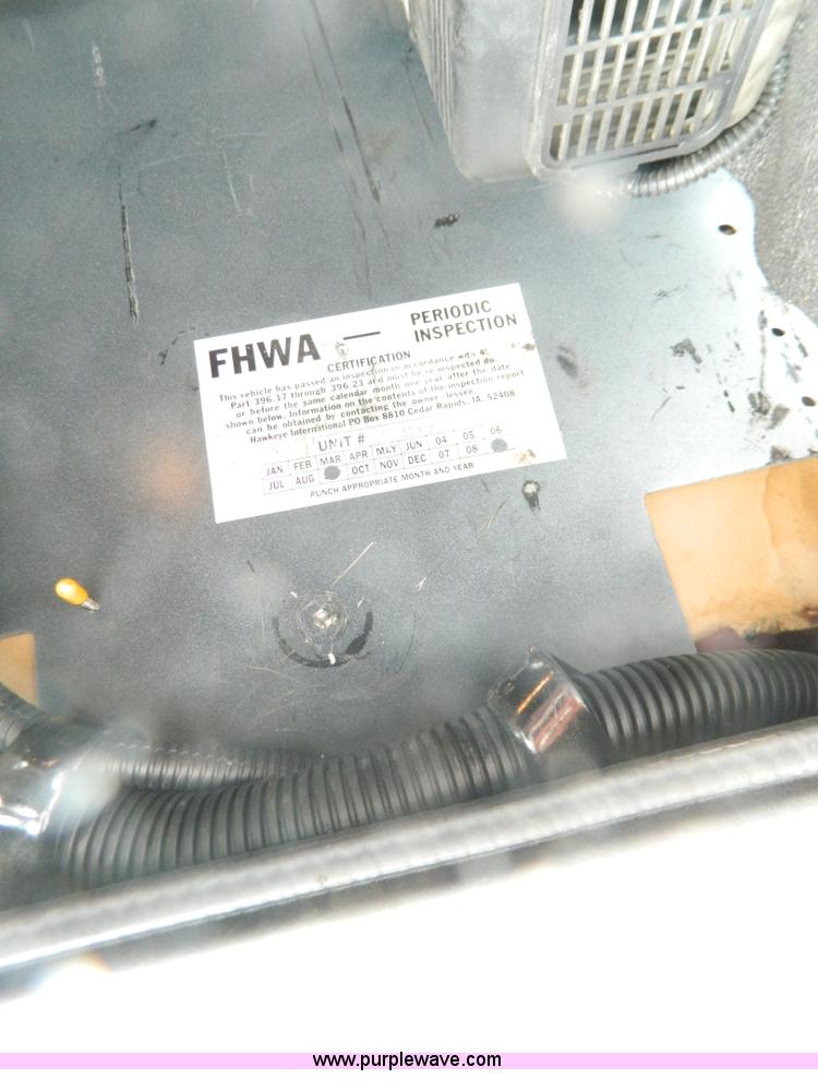 image for item Y9306 2007 International 9400i semi truck