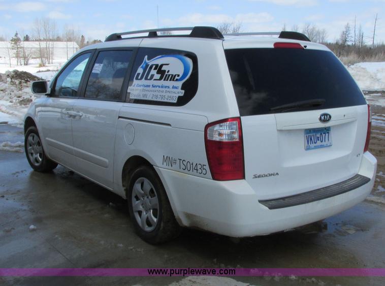 image for item A8508 2006 Kia Sedona