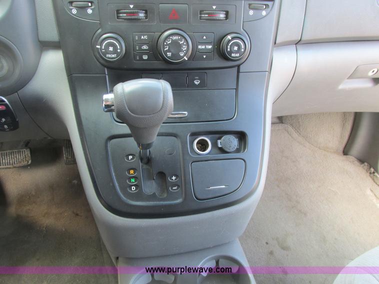 image for item A8508 2006 Kia Sedona
