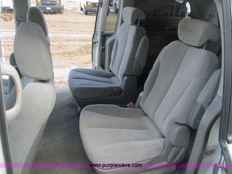 image for item A8508 2006 Kia Sedona