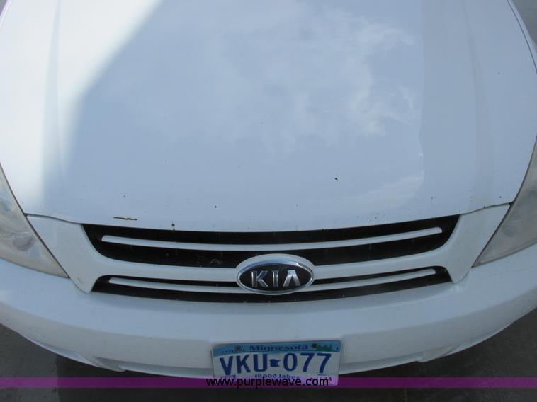 image for item A8508 2006 Kia Sedona
