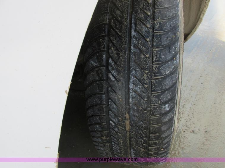 image for item A8508 2006 Kia Sedona