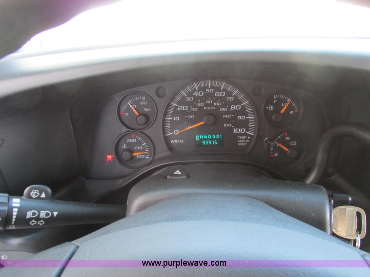 image for item A8512 2006 Chevrolet Express van