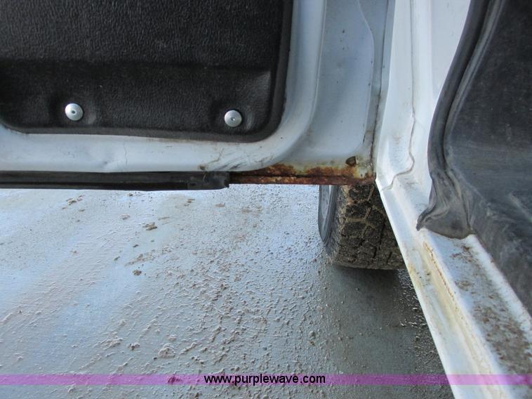 image for item A8512 2006 Chevrolet Express van