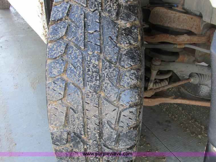 image for item A8512 2006 Chevrolet Express van