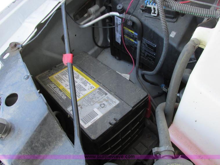 image for item A8512 2006 Chevrolet Express van