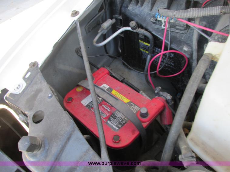 image for item A8518 2005 GMC Savana G1500 van