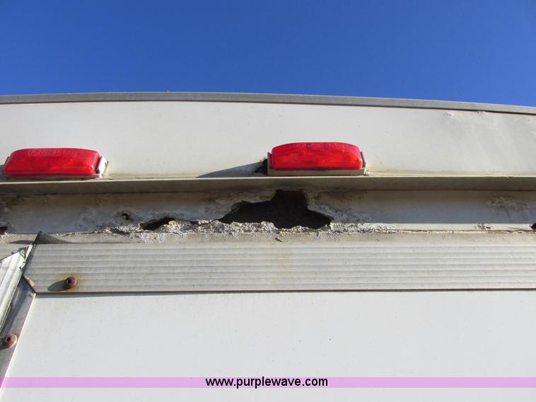 image for item A8524 2001 Knight cargo trailer