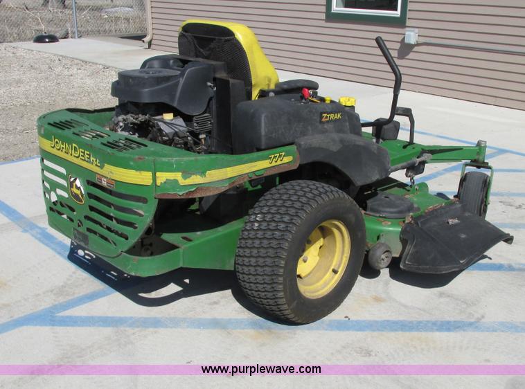 image for item AH9996 2003 John Deere 777 Ztrak ZTR lawn mower