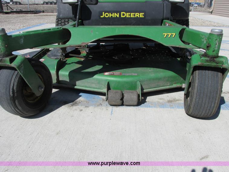 image for item AH9996 2003 John Deere 777 Ztrak ZTR lawn mower