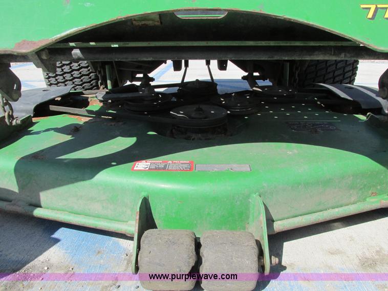 image for item AH9996 2003 John Deere 777 Ztrak ZTR lawn mower