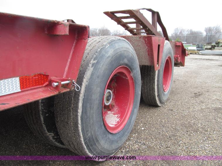 image for item D7327 1975 Load King CS252 lowboy trailer