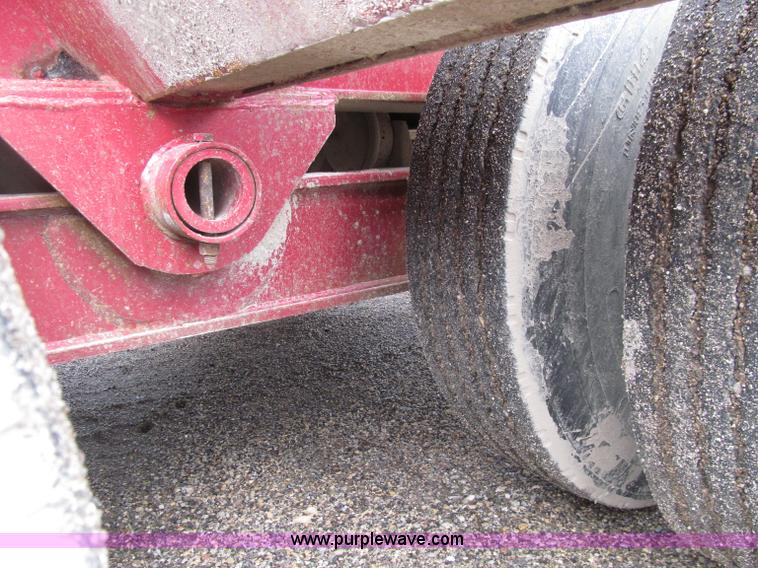 image for item D7327 1975 Load King CS252 lowboy trailer