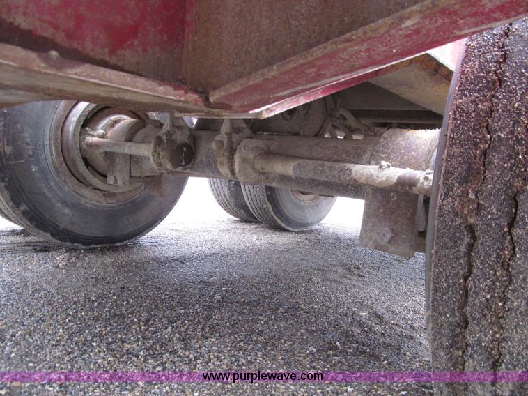 image for item D7327 1975 Load King CS252 lowboy trailer