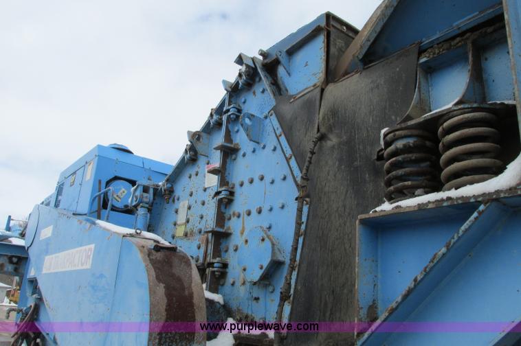 image for item E5042 2000 Terex Pegson 428 Trakpaction impact crusher