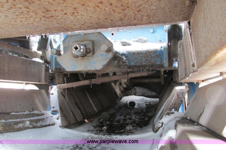 image for item E5042 2000 Terex Pegson 428 Trakpaction impact crusher
