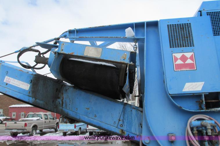 image for item E5042 2000 Terex Pegson 428 Trakpaction impact crusher