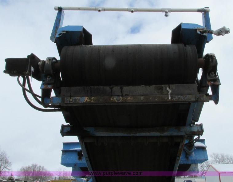 image for item E5042 2000 Terex Pegson 428 Trakpaction impact crusher
