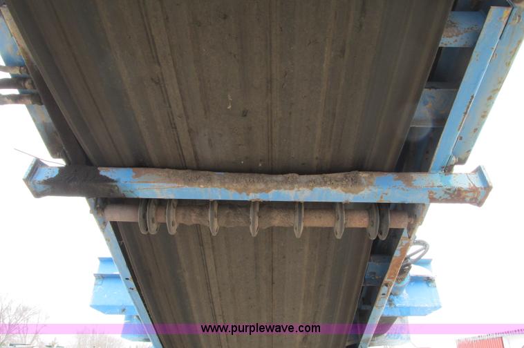 image for item E5042 2000 Terex Pegson 428 Trakpaction impact crusher