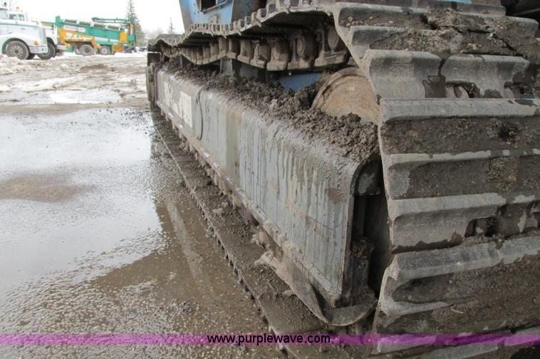 image for item E5042 2000 Terex Pegson 428 Trakpaction impact crusher