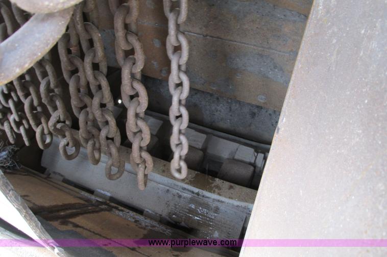 image for item E5042 2000 Terex Pegson 428 Trakpaction impact crusher