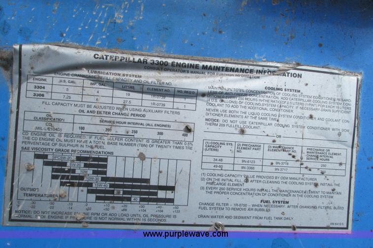 image for item E5042 2000 Terex Pegson 428 Trakpaction impact crusher