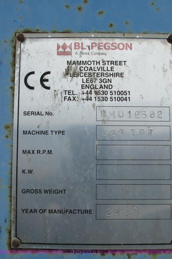 image for item E5042 2000 Terex Pegson 428 Trakpaction impact crusher