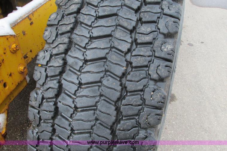 image for item E5047 1959 Caterpillar 12 motor grader