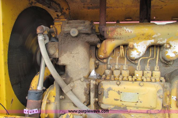 image for item E5047 1959 Caterpillar 12 motor grader