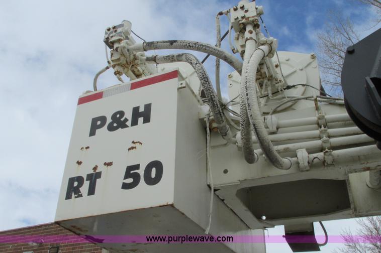 image for item E5051 1985 P & H RT50 rough terrain crane