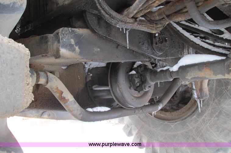 image for item E5051 1985 P & H RT50 rough terrain crane