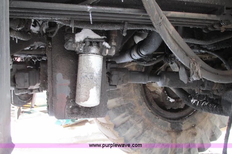 image for item E5051 1985 P & H RT50 rough terrain crane