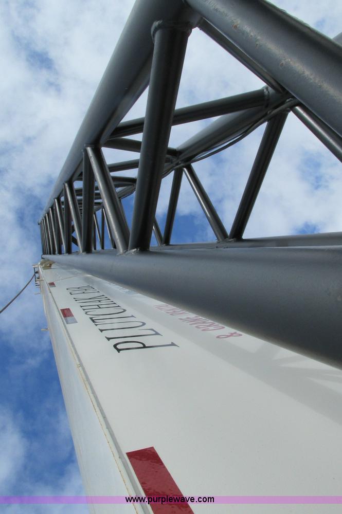 image for item E5051 1985 P & H RT50 rough terrain crane