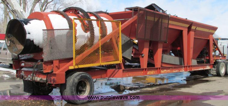 image for item E5052 Trailer mounted soil blender