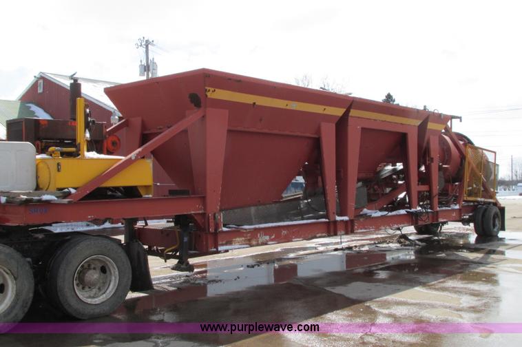 image for item E5052 Trailer mounted soil blender