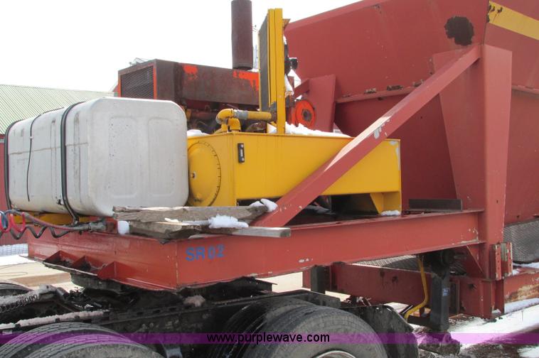 image for item E5052 Trailer mounted soil blender
