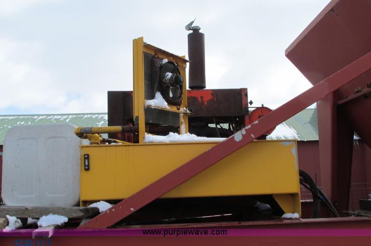 image for item E5052 Trailer mounted soil blender