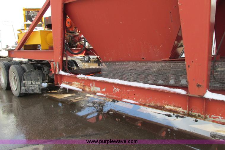 image for item E5052 Trailer mounted soil blender